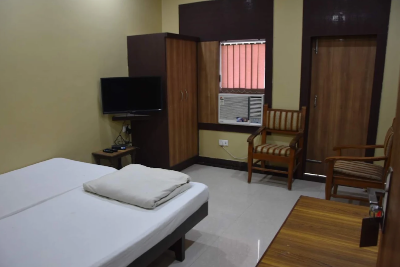 Super Deluxe Room